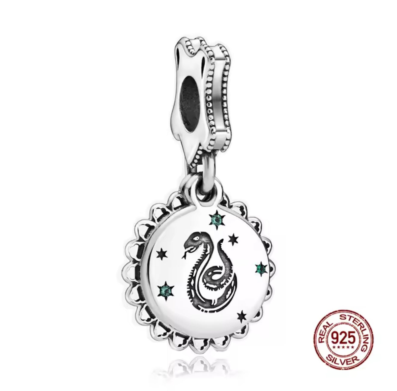 Pulsera de plata y charms