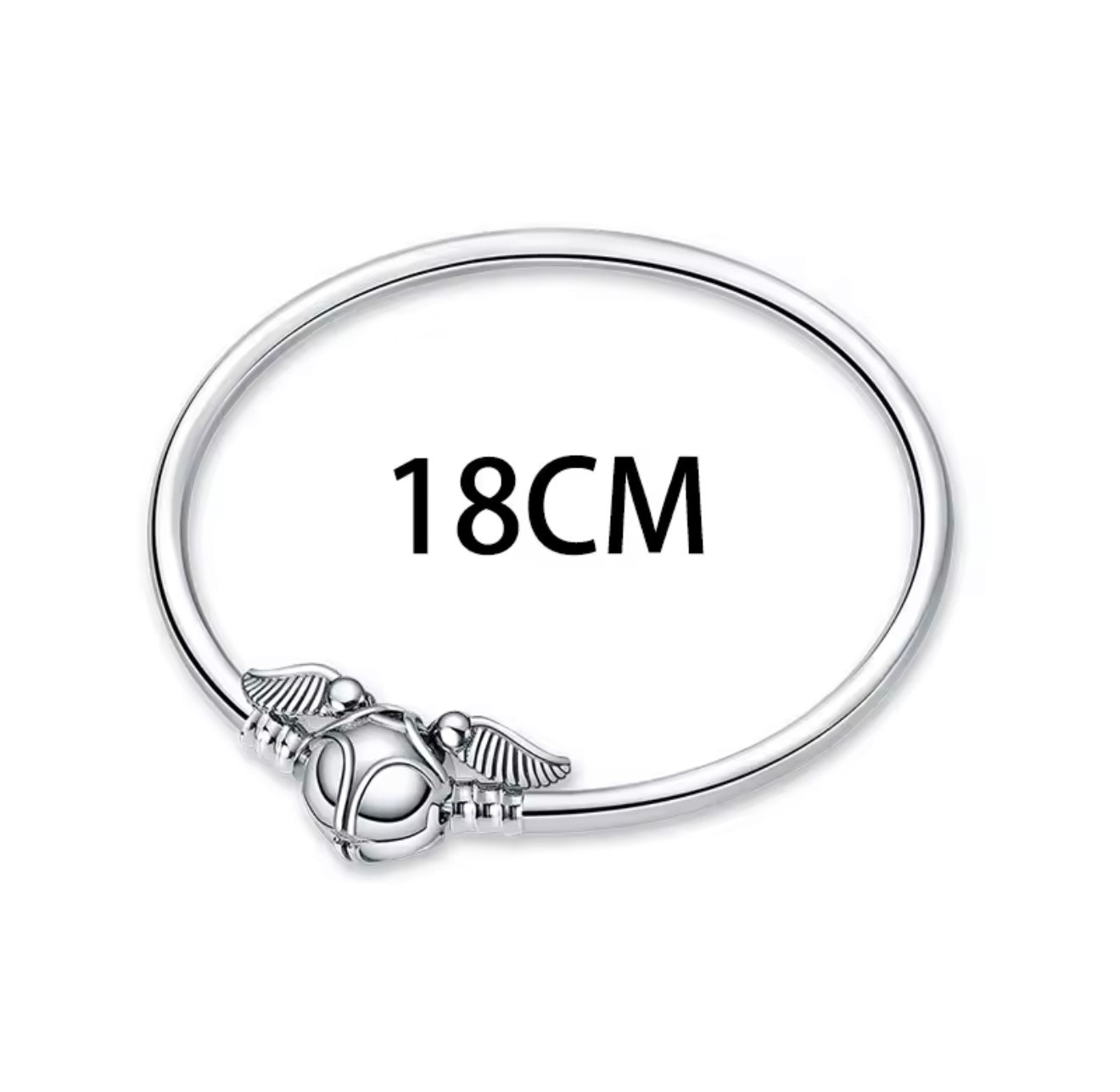 Pulsera de plata y charms