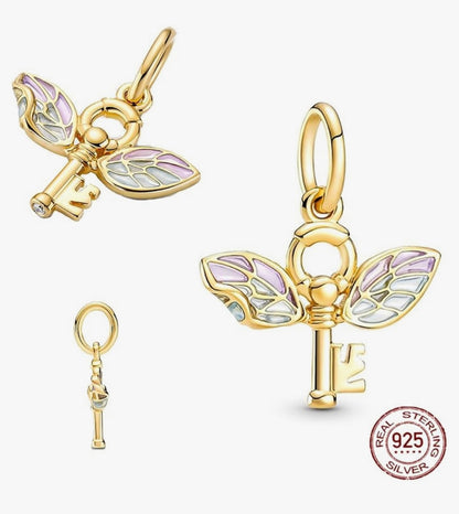 Pulsera de plata y charms